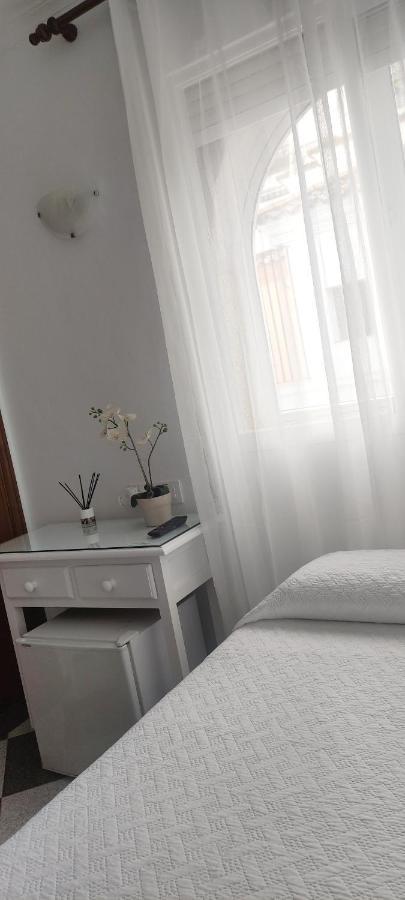 Guest house Restaurante La Giralda
